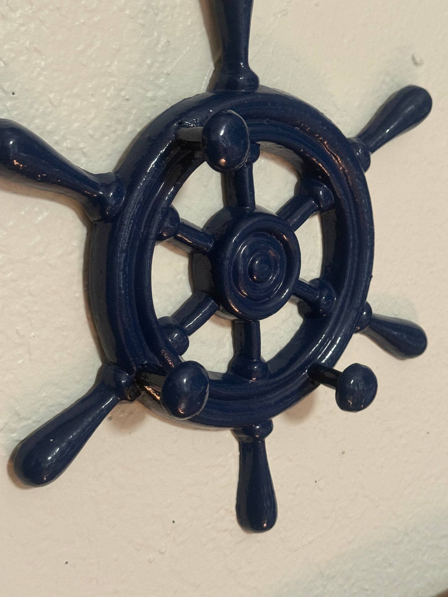 Ship Wheel with hooks