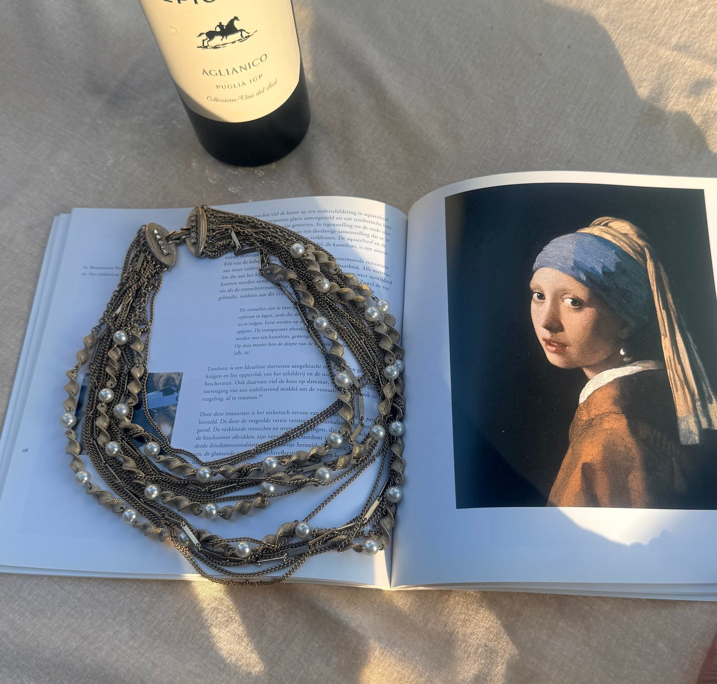 Mid Century Glamour Gold Chain and Pearl Necklace